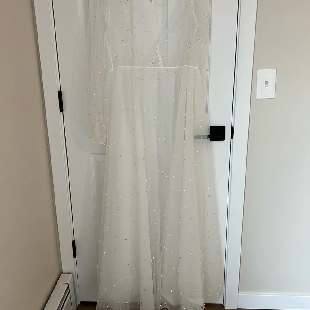 Pearl Robe - Picture 8 of 9